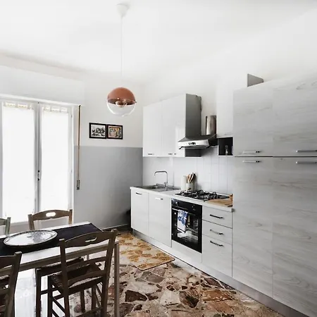 Un Al Mare 2 Apartment