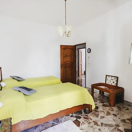 Apartment Un Al Mare 2