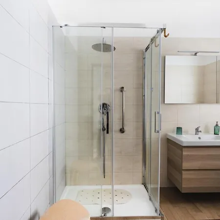 Un Al Mare 2 Apartment *