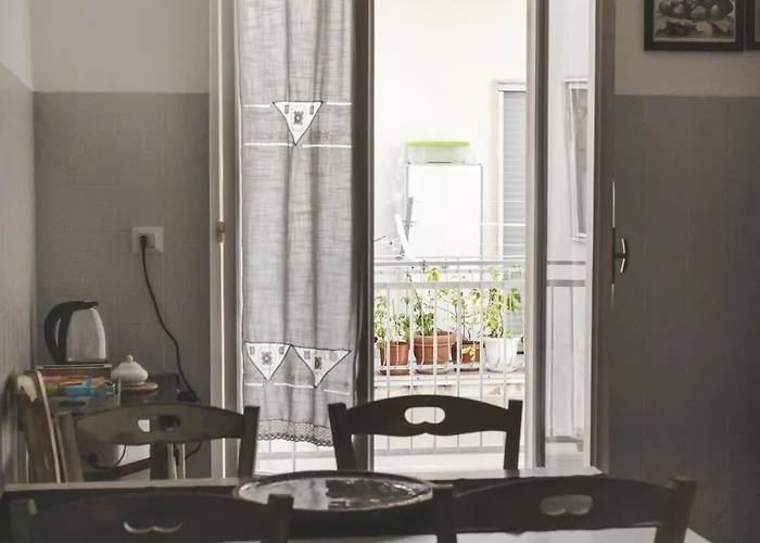 Un Al Mare 2 Apartment *